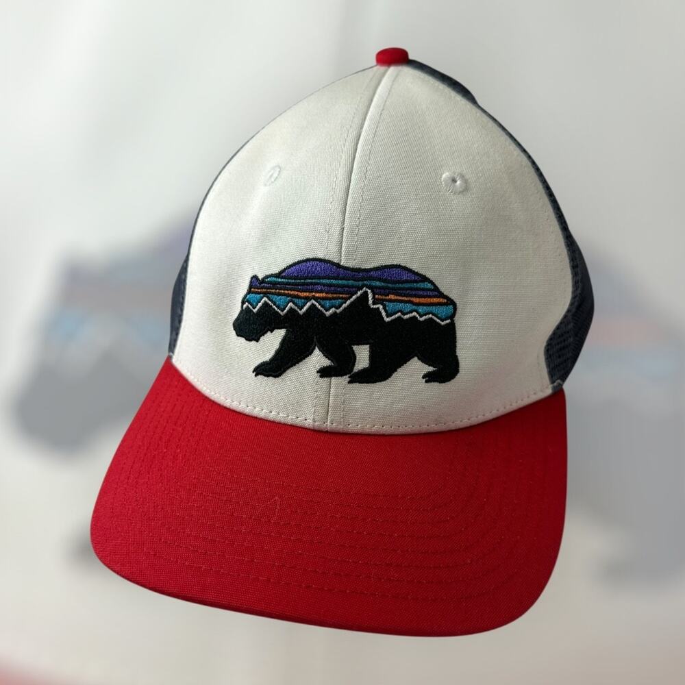 Patagonia Fitz Roy Bear Snapback Trucker Hat Mesh Off White Red Cap One Size - Picture 10 of 10